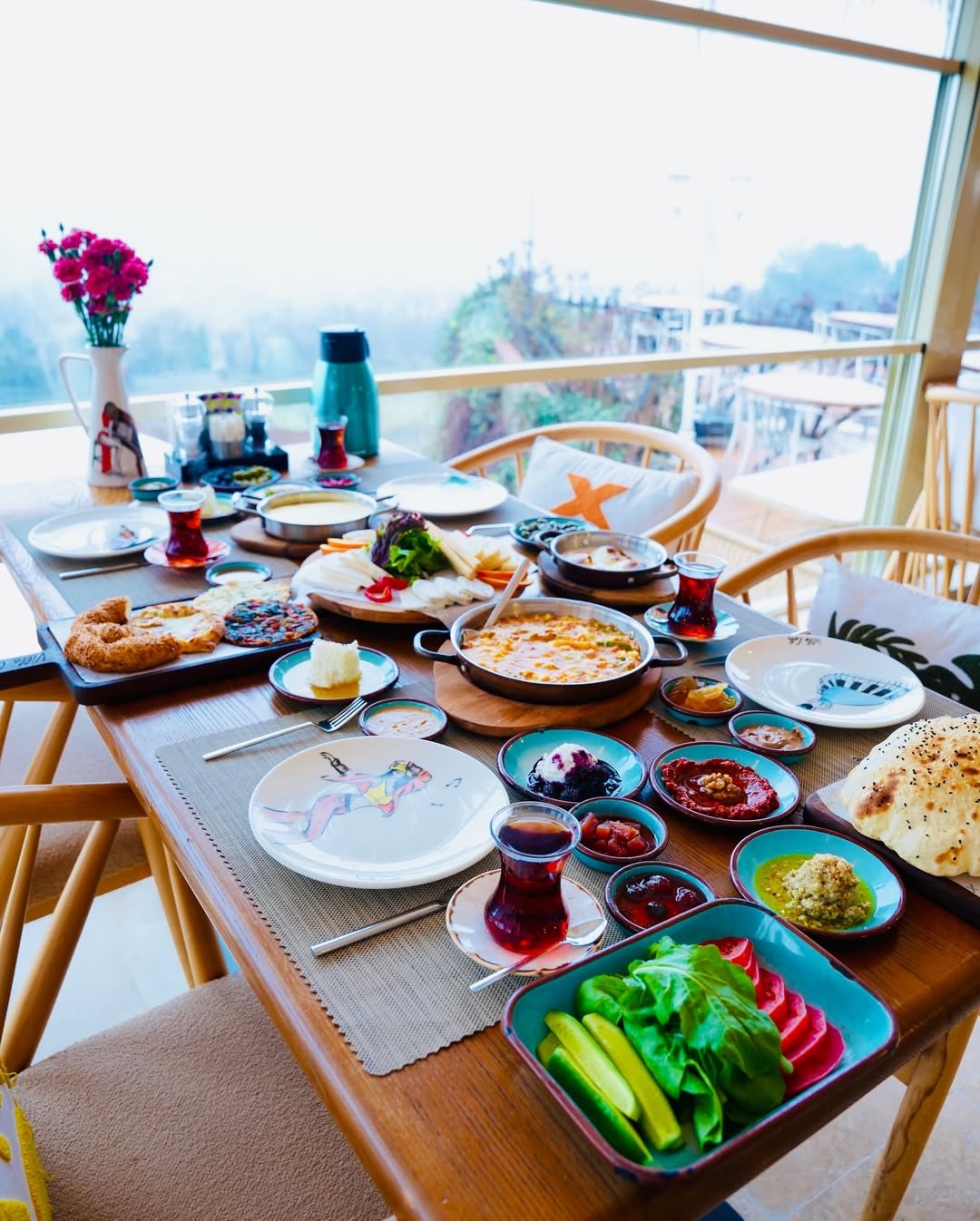 Türk Serpme Kahvaltısı